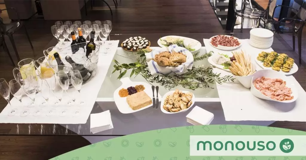 como-decorar-una-mesa-buffet